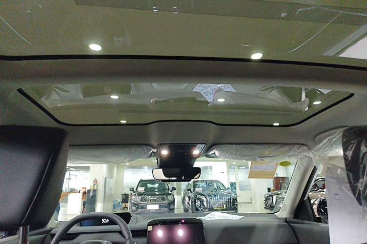 Used Honda P7 2025 Rear-Drive Long-Range Pro
