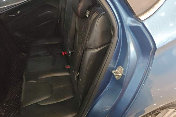 Used Chery Arrizo 5 2016 1.5L Manual Lingrui Edition
