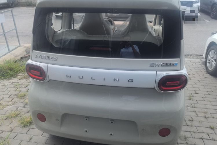 Used Wuling Hongguang MINIEV 2024 3rd Generation 215km Youth Edition
