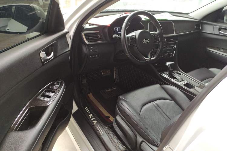 Used Kia K5 2016 1.6T Automatic LUX
