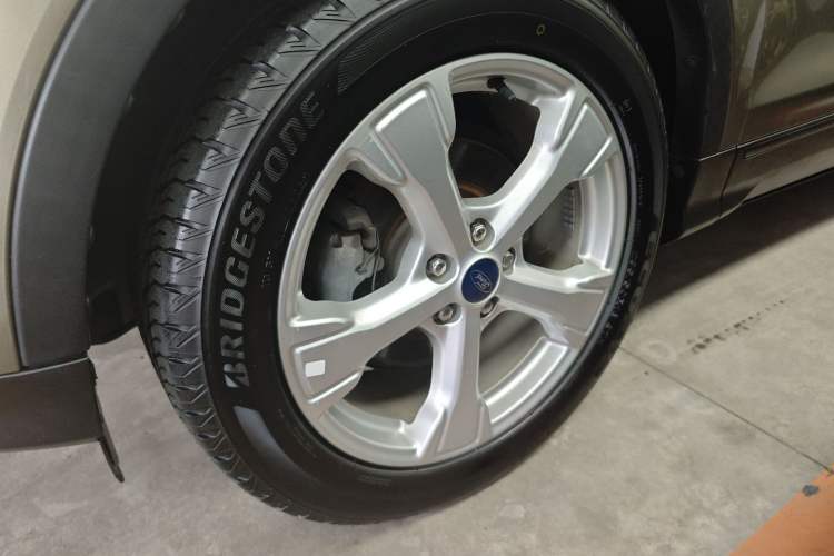 Used Ford Kuga 2018 EcoBoost 180 Two-Wheel-Drive Platinum Edition
