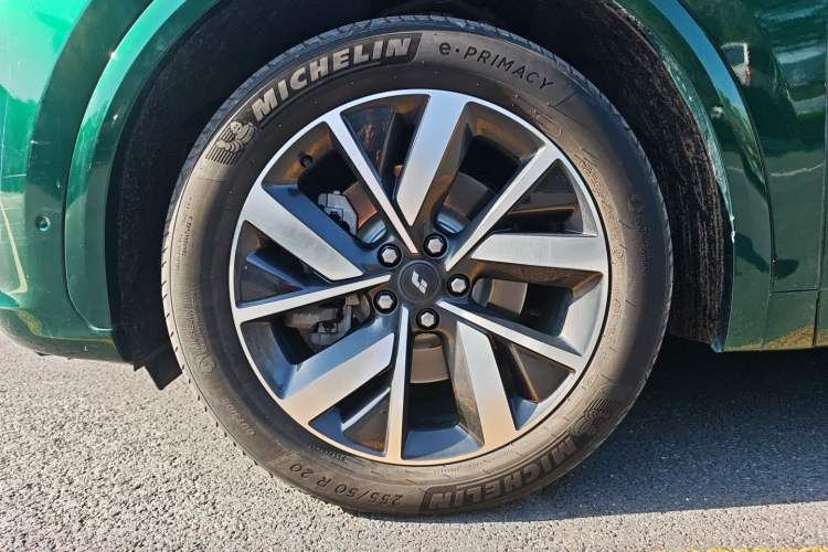 Used Li Auto L7 2023 Pro Model
