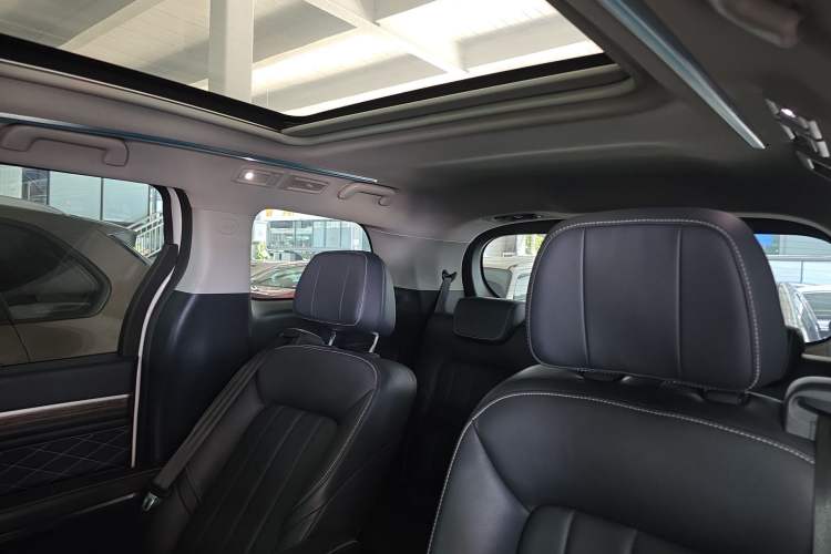 Used GAC Trumpchi M8 2020 Flagship Model 390T Prestige Edition
