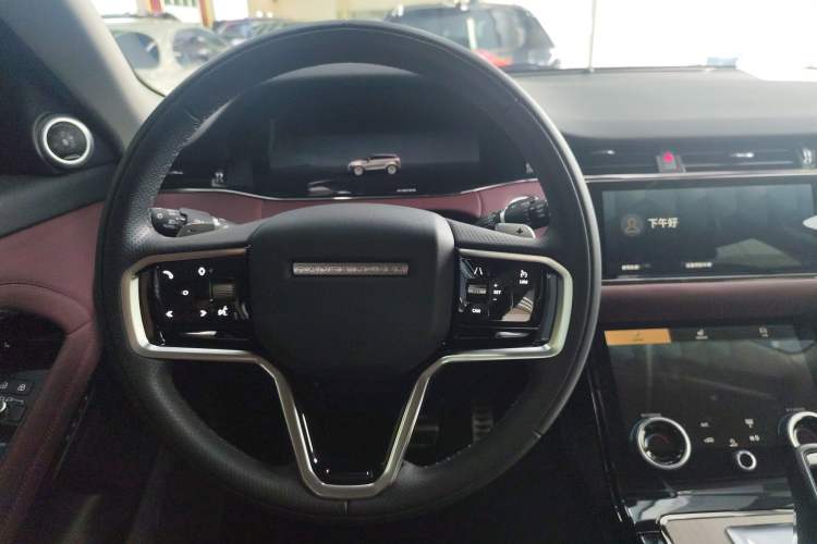 Used Land Rover Range Rover Evoque 2023 Aurora L 249 PS Luxury Edition
