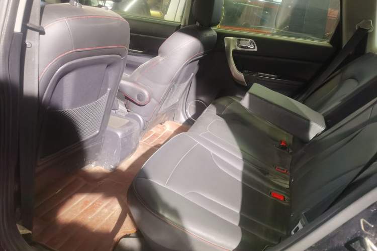 Used Haval H6 2016 Upgraded Model 1.5T Automatic Two-Wheel Drive Elite Version