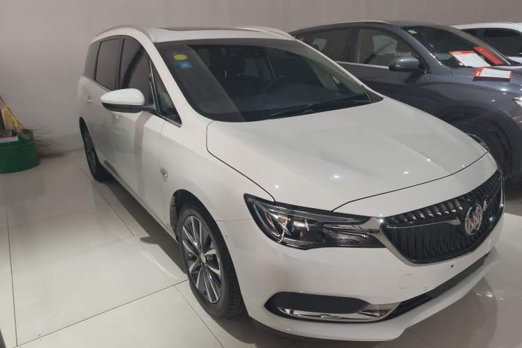 Used Buick GL6 2018 18T 6-Seater Prestige Model
