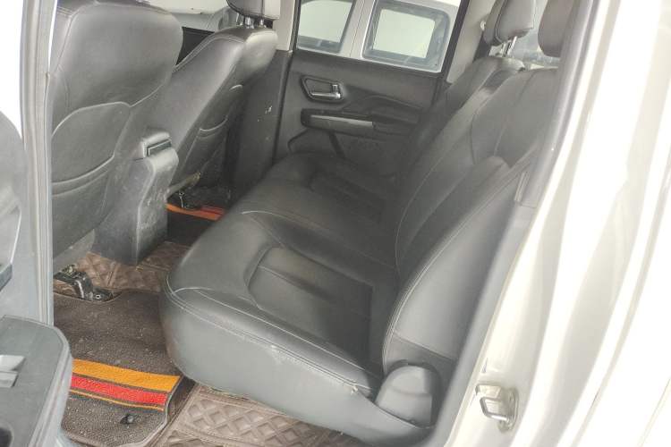 Used Great Wall Wingle 5 2017 2.0T European Version Diesel 4x4 Elite Large Double-Cab GW4D20D
