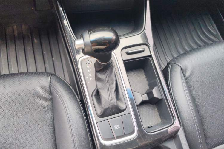 Used Kia K4 2014 1.8L Automatic DLX
