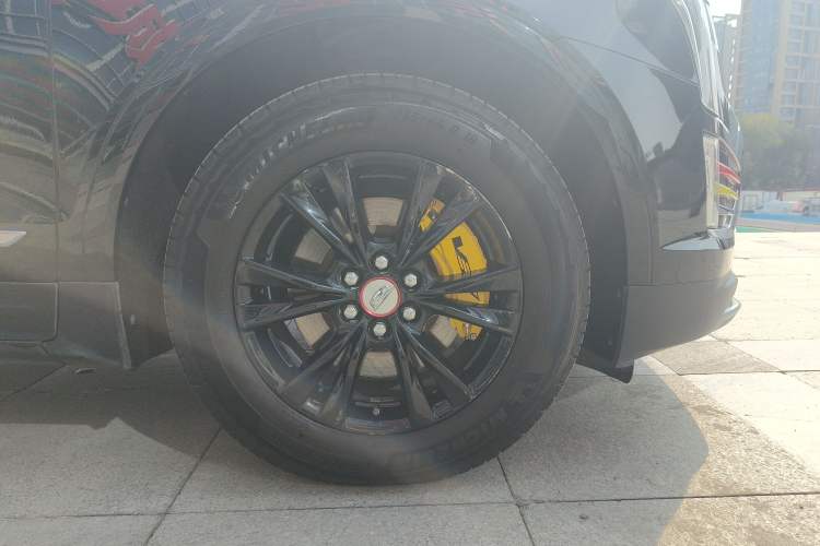 Used Cadillac XT5 2020 28T Four-Wheel Drive Luxury Version