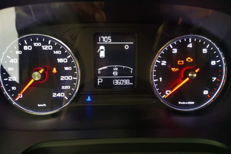 Used Roewe RX5 2018 20T Two-Wheel Drive Automatic Flagship Edition
