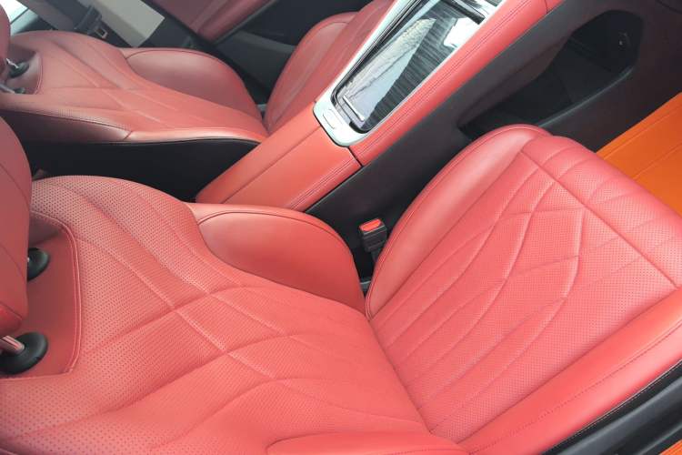 Used  Stellar 2023 400T Four-Wheel Drive Premium Flying Fish Edition
