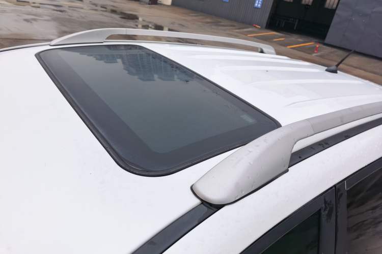 Used BYD Song 2016 GaiShi Edition 1.5TI Manual Elite Model
