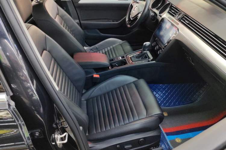 Used Volkswagen Magotan 2019 330TSI DSG Leading Model China VI Standard
