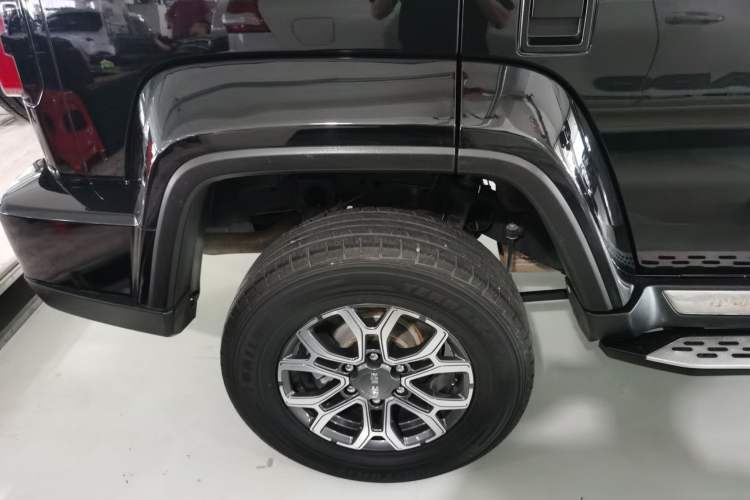 Used Beijing Auto BJ40 2020 2.0T Automatic Four-Wheel Drive Urban Hunter Edition Chivalrous Type