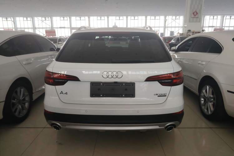 Used Audi A4 2017 45 TFSI allroad quattro Fashion Edition
