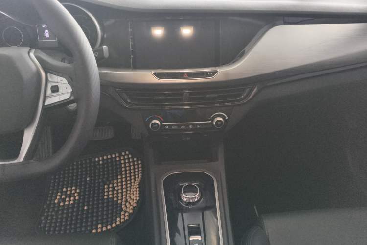 Used Changan Eado New Energy 2022 EV460 Smart Ride-Hailing Edition – Lithium Iron Phosphate