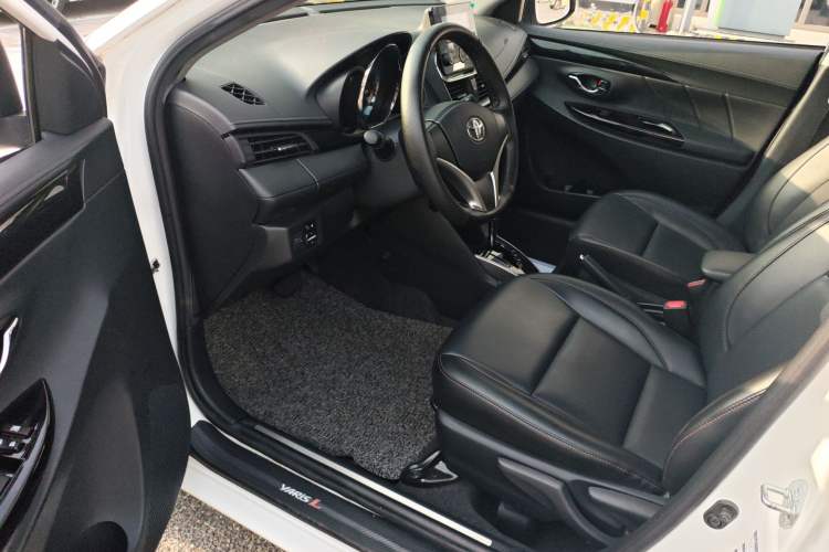 Used Toyota YARiS L 2020 1.5L CVT Luxury Edition
