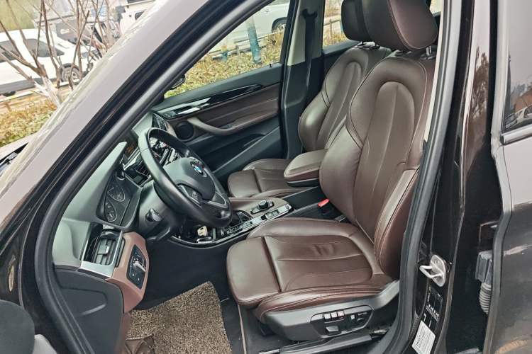 Used BMW X1 2016 sDrive18Li Luxury Model
