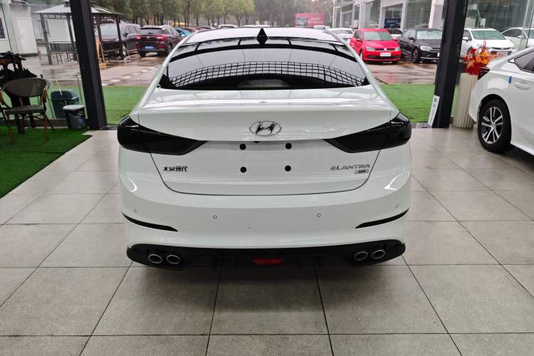 Used Hyundai Elantra 2016 1.6L Automatic ZhiXuan – Elite Version
