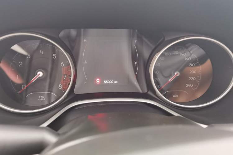 Used  Compass 2019 220T Automatic Enjoyment Version
