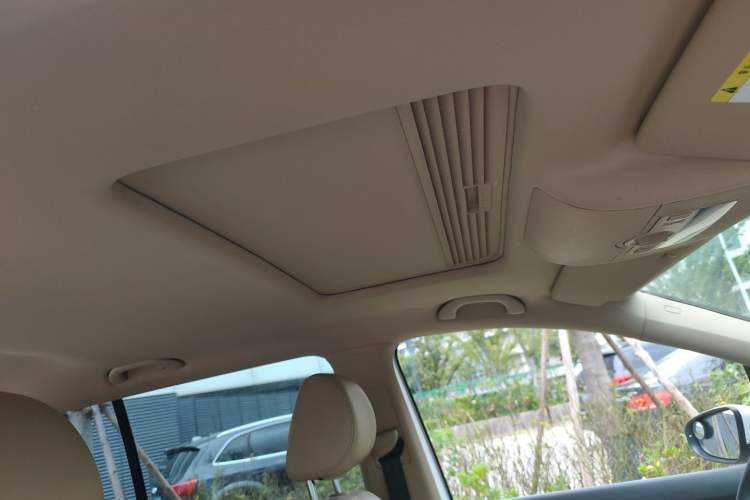 Used Volkswagen Touran 2015 1.4T DSG Comfort Edition 5 Seats
