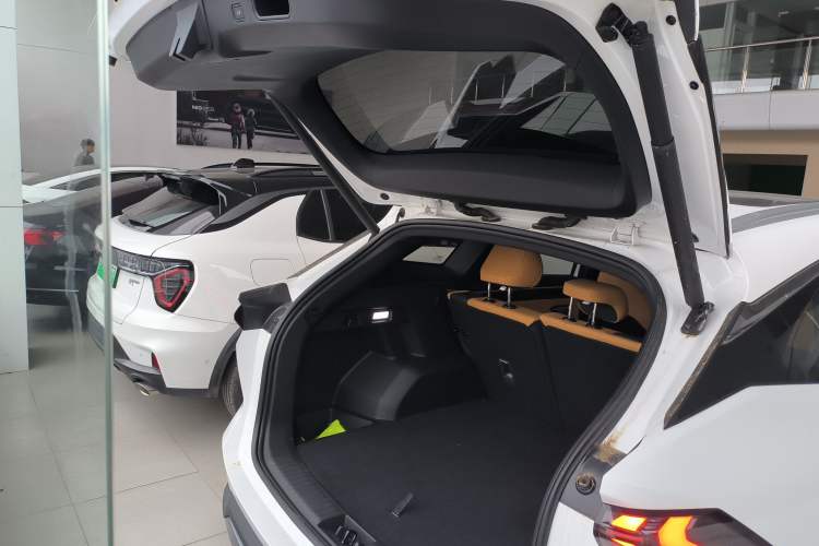 Used  L7 2024 1.5T 115 km Starship Dragon Edition
