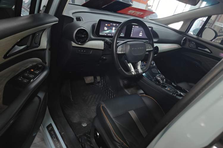 Used FORTHING Yacht 2022 1.5T DCT Chasing-the-Waves Edition
