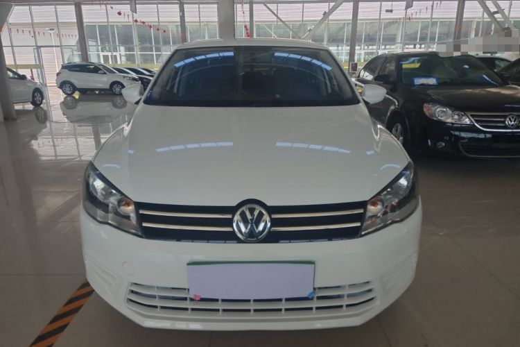 Used Volkswagen Jetta 2015 Value Edition 1.6L Manual Fashionable Style
