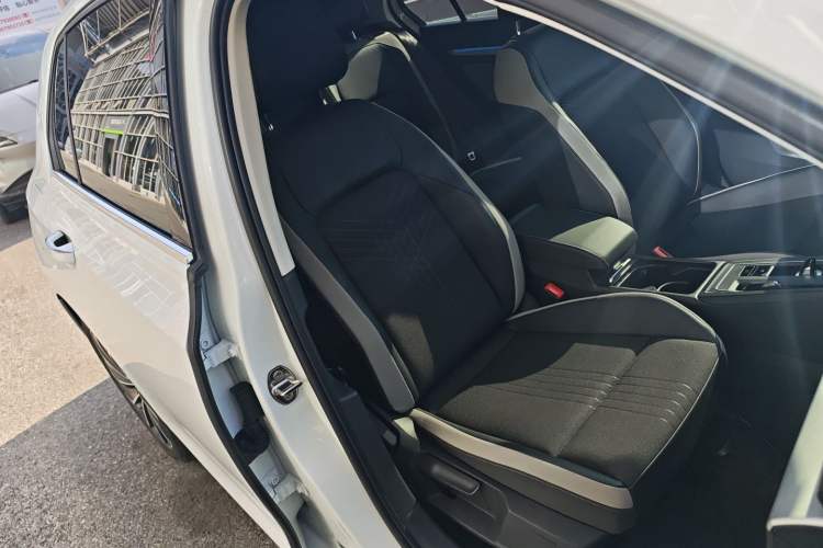 Used Volkswagen Golf 2021 280TSI DSG Pro
