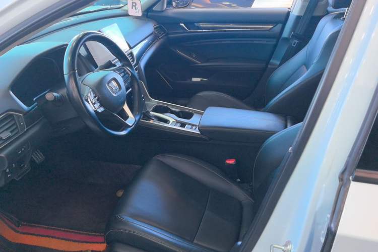 Used Honda Accord 2022 260TURBO Phantom Night · Prestige Edition
