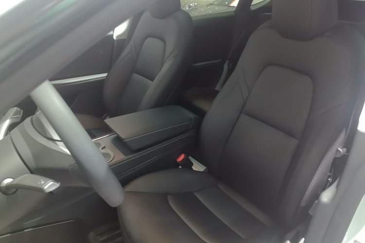 Used Tesla Model Y 2022 Revised Version Long-Range All-Wheel Drive