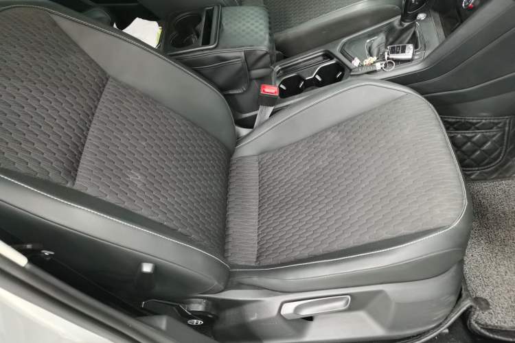 Used Volkswagen Tiguan L 2021 330TSI Automatic Two-Wheel Drive Comfort Edition
