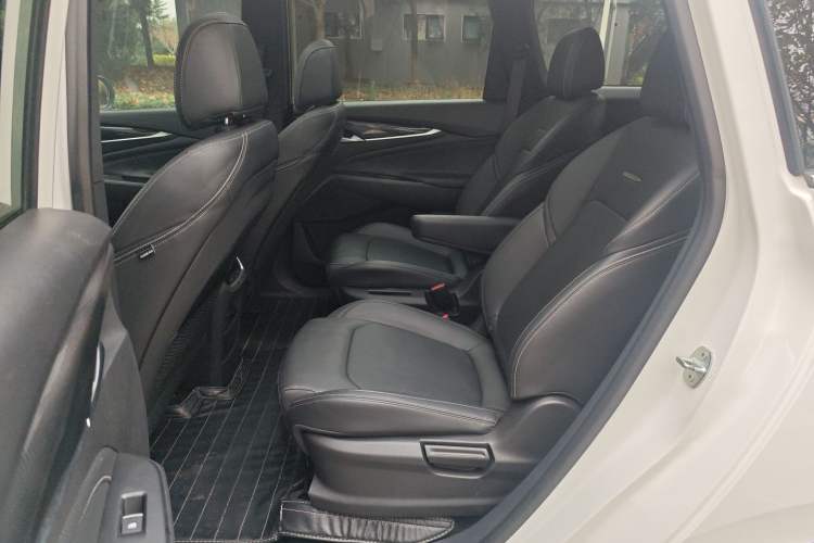 Used SAIC MAXUS G50 2019 1.5T Automatic Luxury Edition China V Standard
