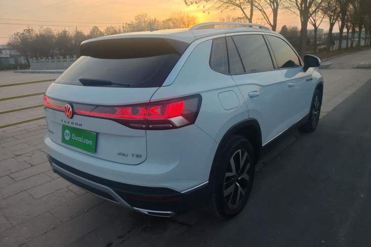 Used Volkswagen Tayron 2023 330TSI Two-Wheel-Drive Luxury Plus Advanced Version
