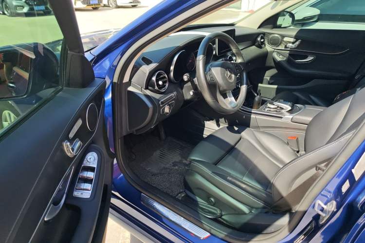 Used Mercedes-Benz C-Class 2017 Facelift C 200 L Sport Edition