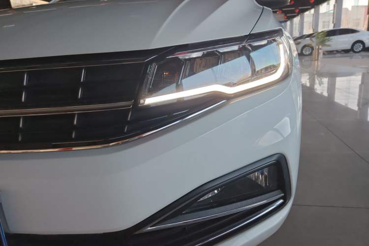 Used Volkswagen Bora 2019 1.5L Automatic Elite Version
