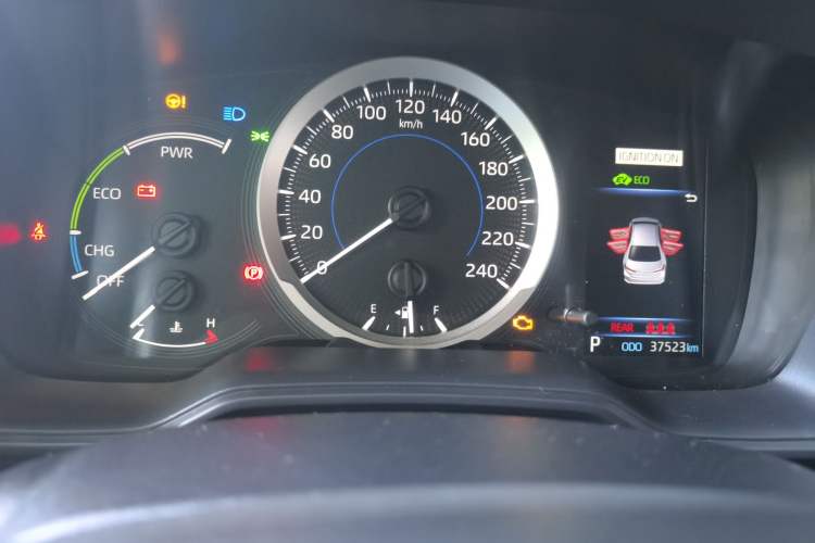 Used Toyota Corolla 2021 Dual-Motor 1.8L E-CVT Elite Edition
