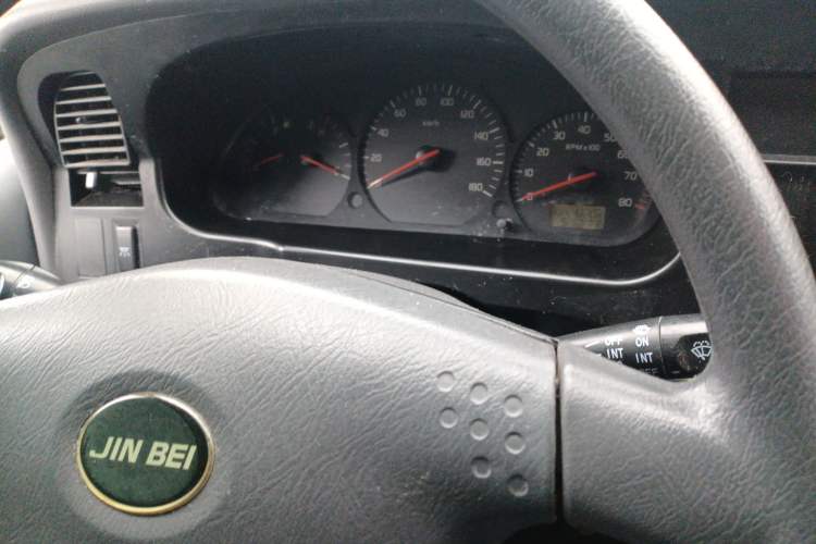 Used Jinbei Hiace 2016 2.0L Express Series Standard Version V19
