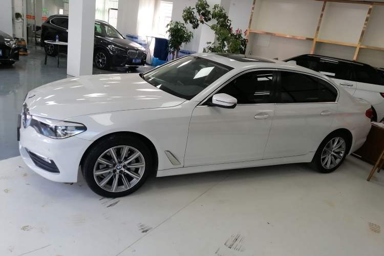 Used BMW 5 Series 2018 528Li Launch Special Edition
