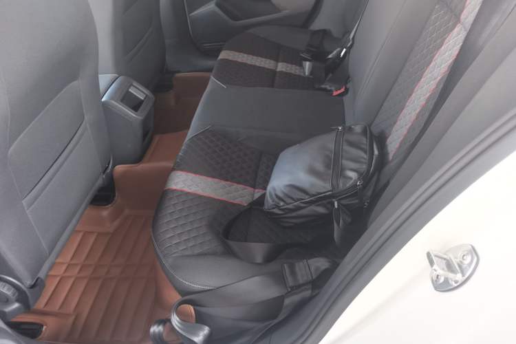 Used Volkswagen Lamando 2019 230TSI DSG Fashion Edition China V Standard
