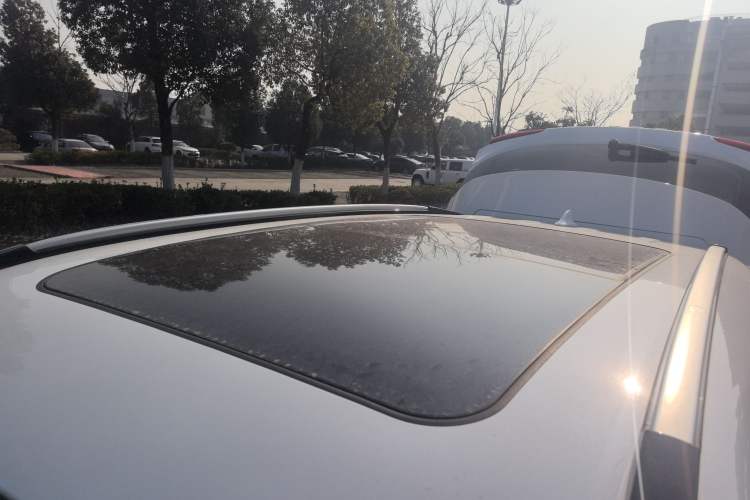 Used JETOUR X70 2023 1.5T DCT Overpass PRO+ Edition 7 Seats
