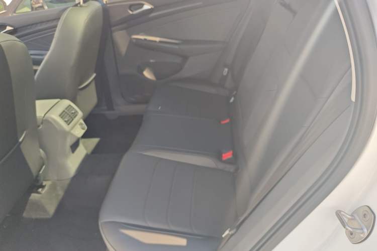 Used Jetta VS7 2020 1.4T Automatic Enjoyment Model
