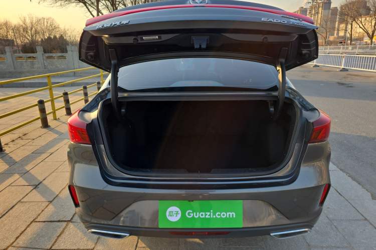 Used Changan Eado 2022 PLUS Blue Whale NE 1.4T GDI DCT Prestige Edition
