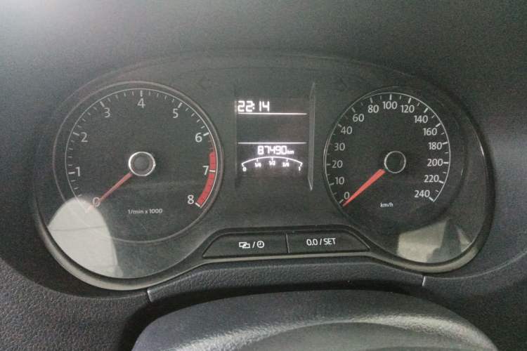 Used Volkswagen Polo 2014 1.4L Manual Fashion Edition
