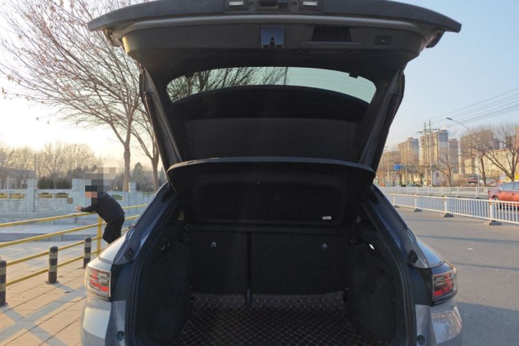 Used Volkswagen ID.4 CROZZ 2021 Long-Range PURE+ Two-Wheel Drive Version
