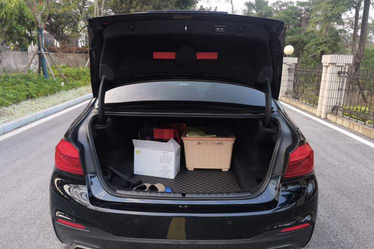 Used BMW 5 Series 2020 530Li Luxury Edition M Sport Package