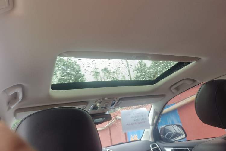 Used Haval H9 2016 2.0T Four-Wheel Drive Luxury Version 5 Seats
