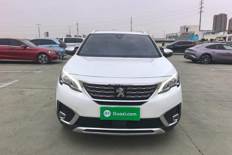Used Peugeot 5008 2017 380THP 7-Seater Boundary-Free Edition
