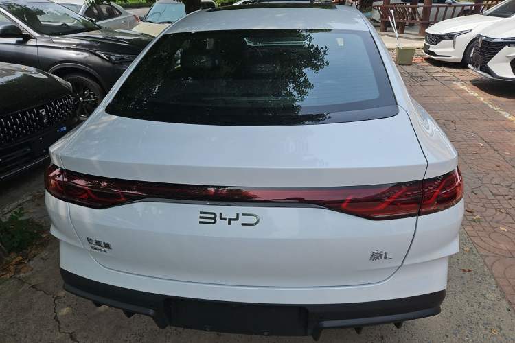 Used BYD Qin L 2024 DM-i 120KM Beyond Model
