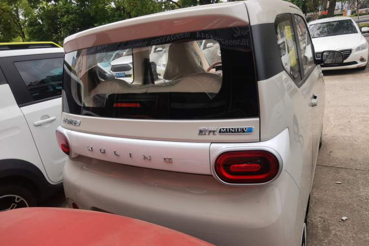Used Wuling Hongguang MINIEV 2024 3rd Generation 215km Youth Edition
